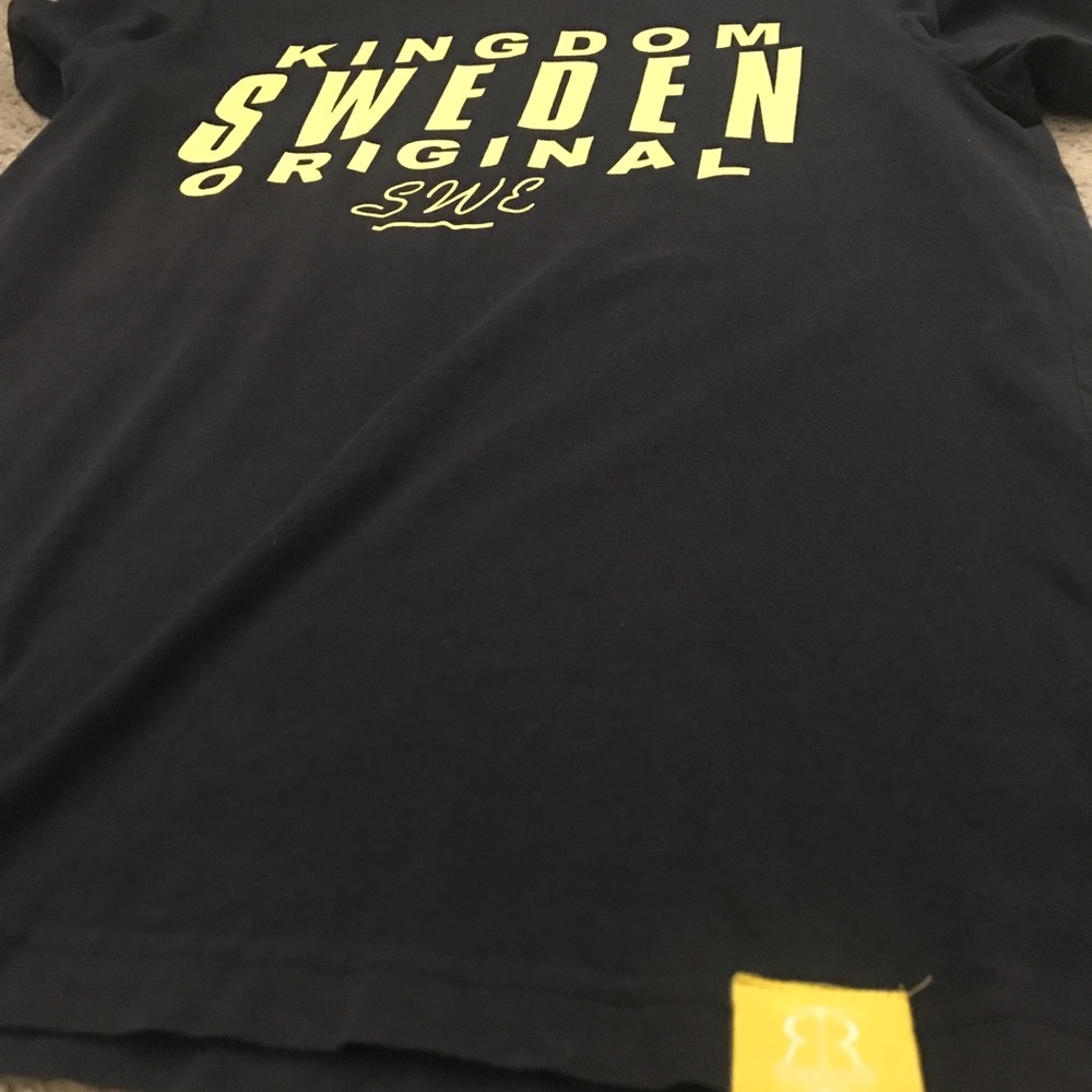 Robin Ruth Sweden Tee - Picture 4 of 6